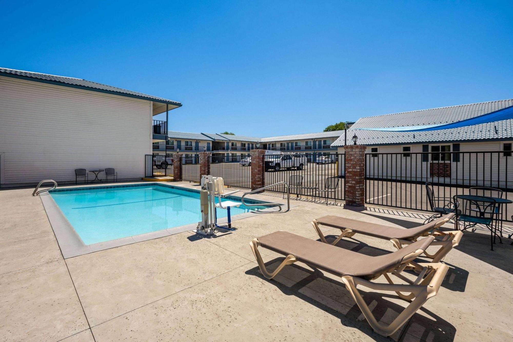 Motel Super 8 By Wyndham Susanville