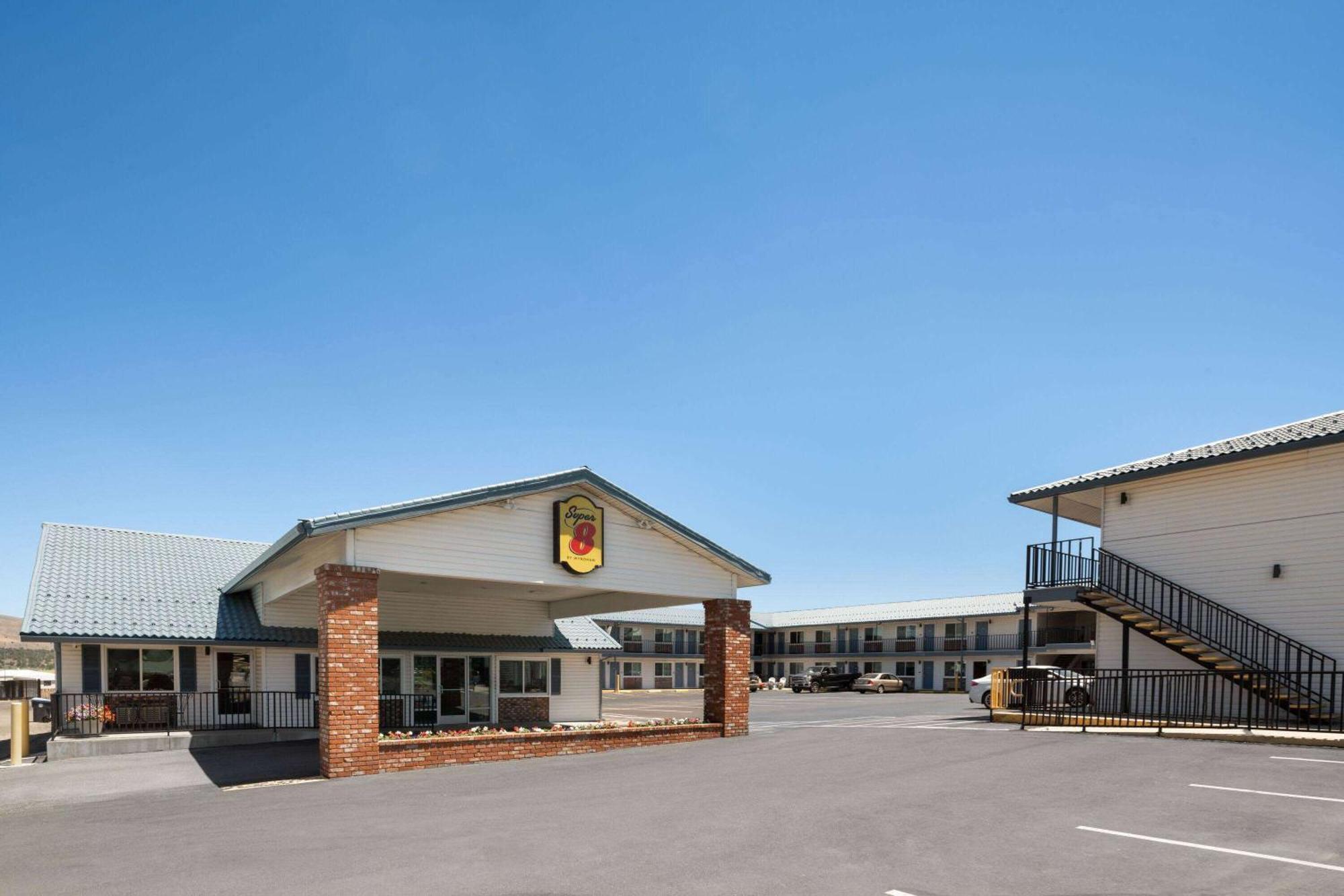 Super 8 By Wyndham 2* Susanville
