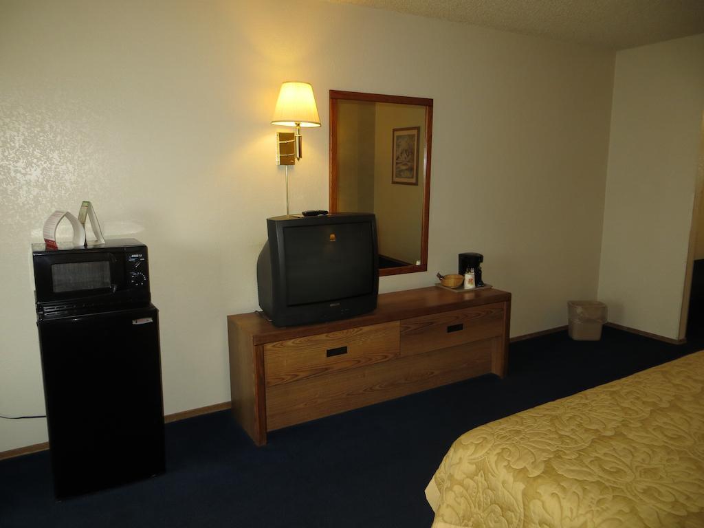 Motel Super 8 By Wyndham 2*